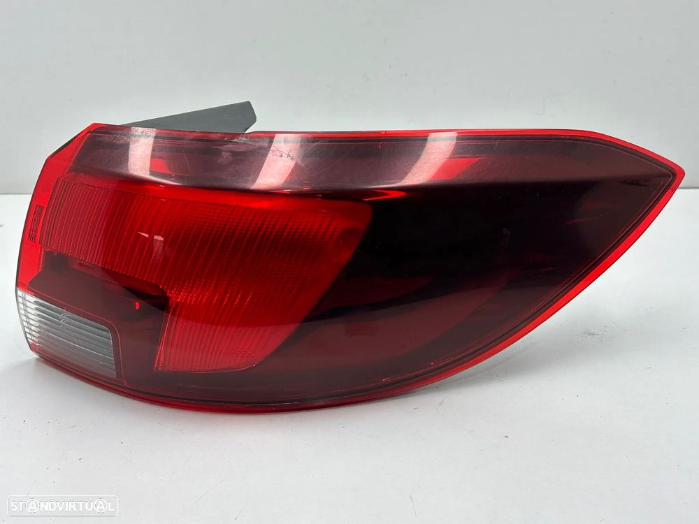 Traseira Completa - Opel Astra K (2019) - 15