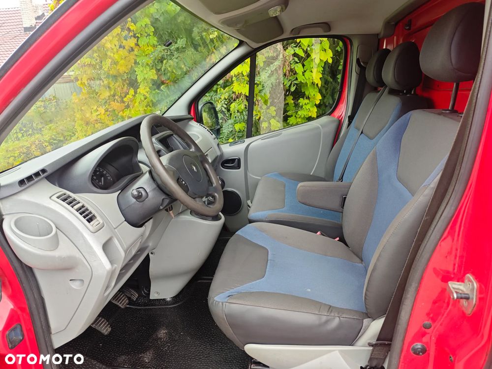 Renault TRAFIC - 5