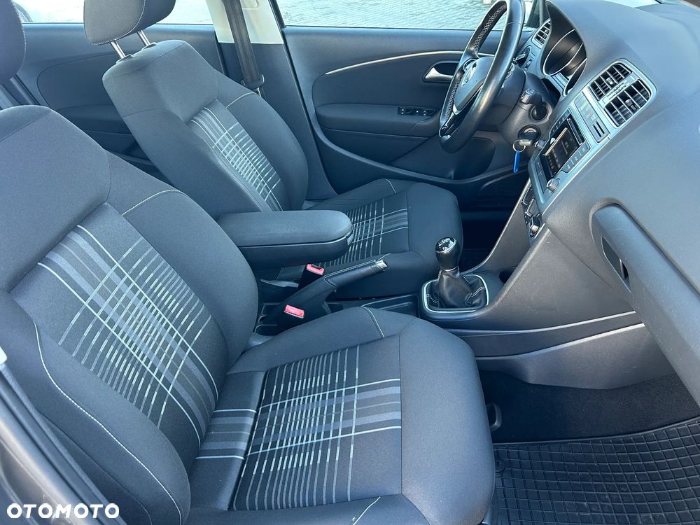 Volkswagen Polo - 26