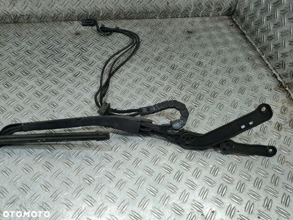 RAMIE WYCIERACZKI LEWE MAYBACH X222 A2228200640 - 2