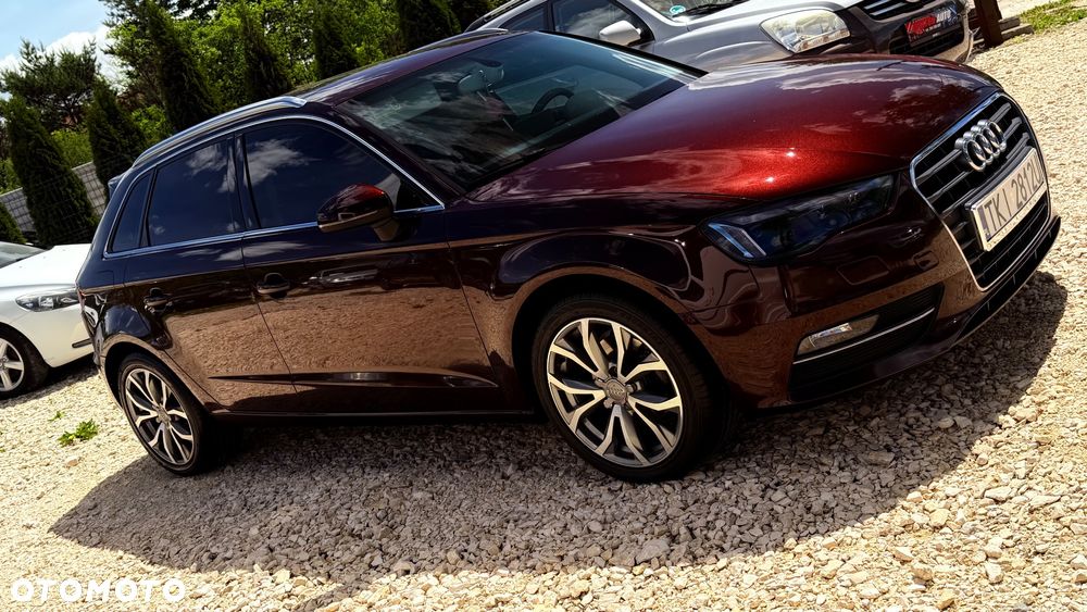 Audi A3 Sportback 2.0 TDI Ambiente - 2
