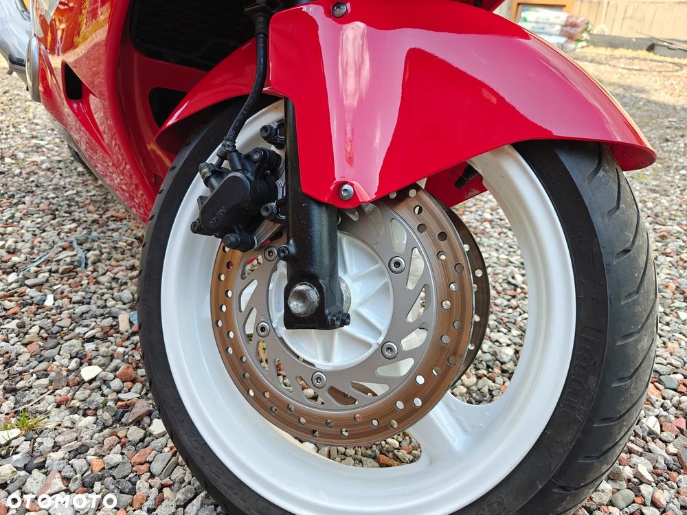 Honda CBR - 5