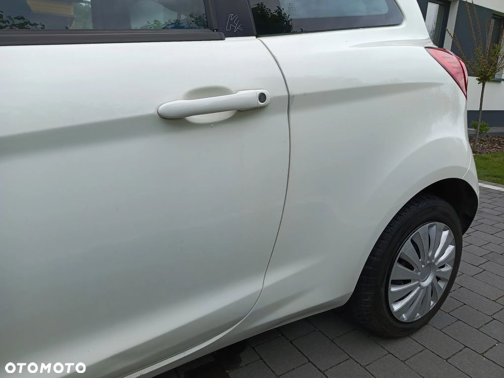 Ford KA - 8