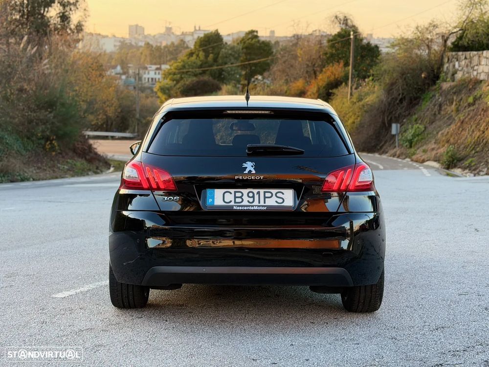 Peugeot 308 1.2 PureTech Allure Pack EAT8 - 16