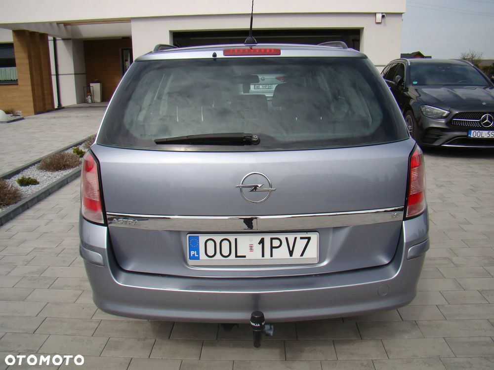 Opel Astra 1.6 Innovation - 8