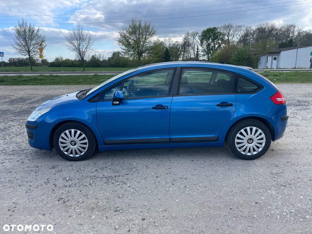 Citroën C4 1.4 16V 90 Jahre - 8