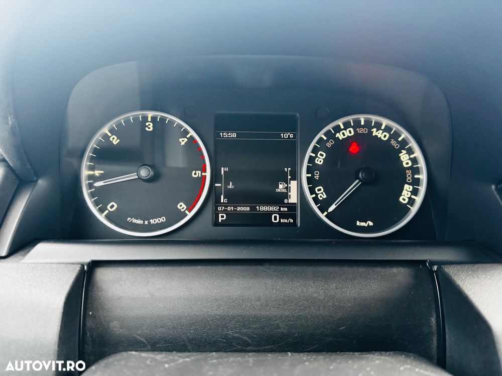 Land Rover Discovery 3.0 TD HSE Aut. - 7