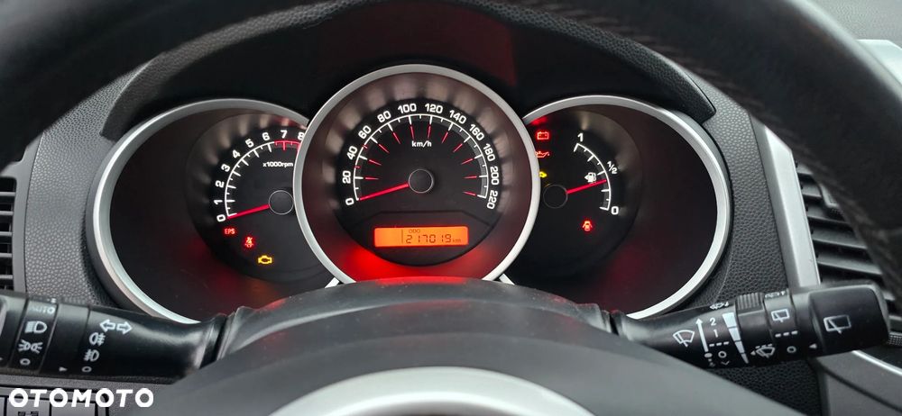 Kia Venga 1.4 L - 15