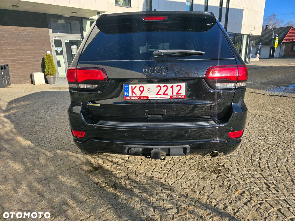 Jeep Grand Cherokee - 9