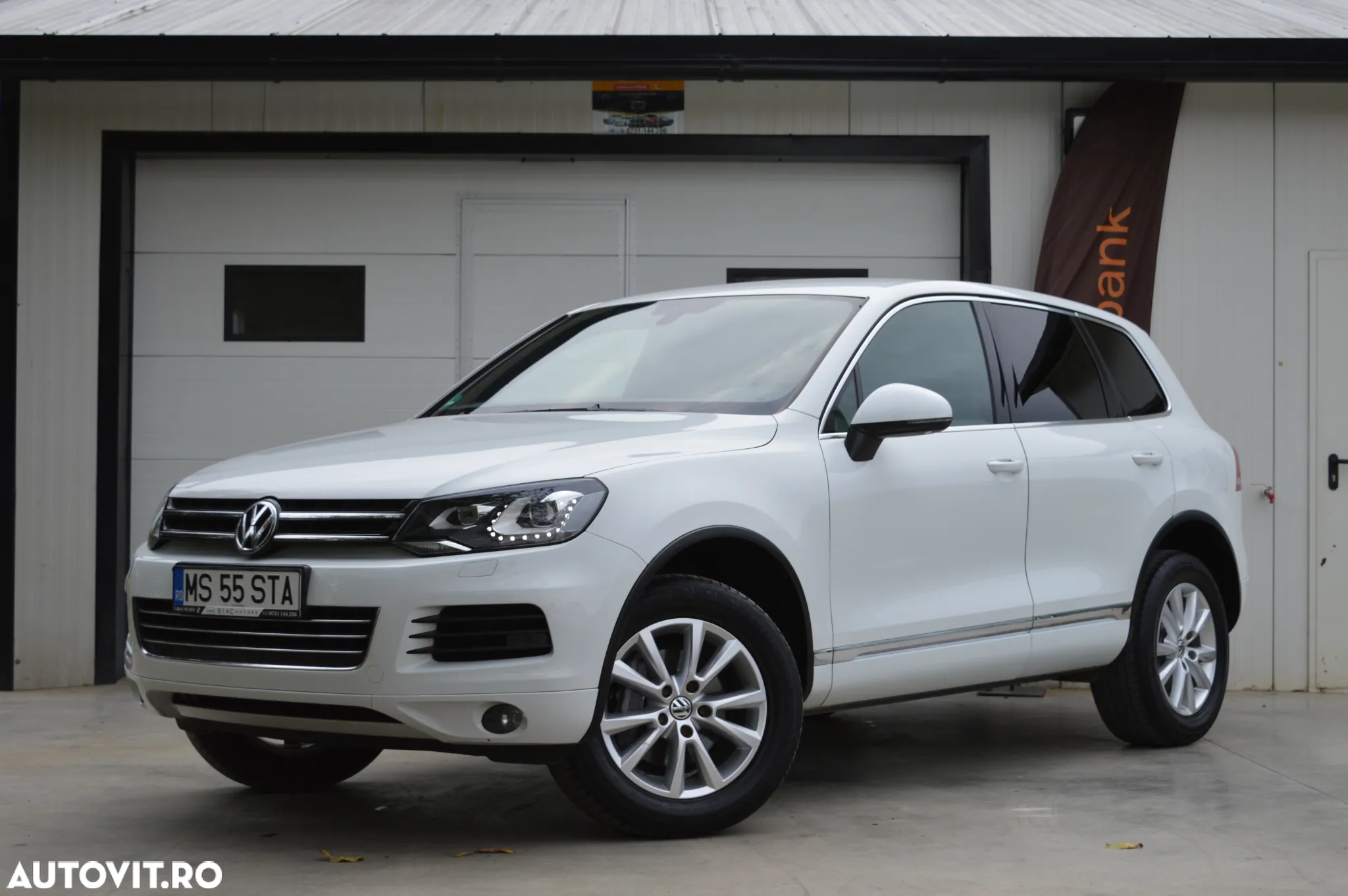 Volkswagen Touareg 3.0 V6 TDI BMT - 3