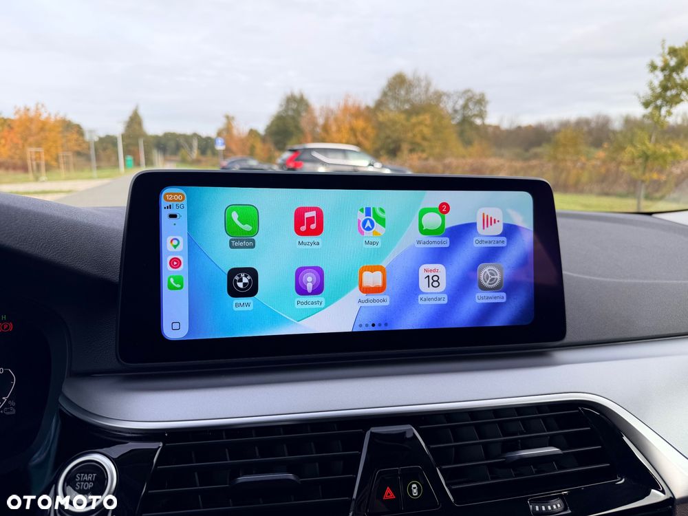 BMW Seria 5 530e Luxury Line - 27