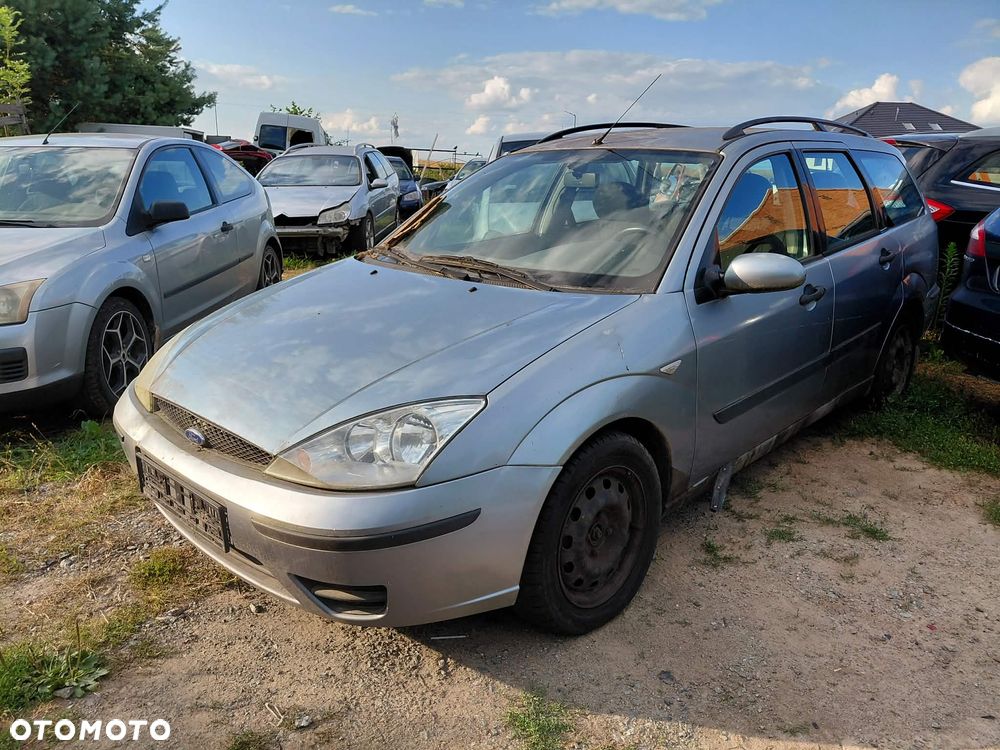 części Ford Focus Mk1 lift 1.8TDCI kombi 5-drzwi 2002r niebieski LAMPY PRZÓD prawa lewa - 1