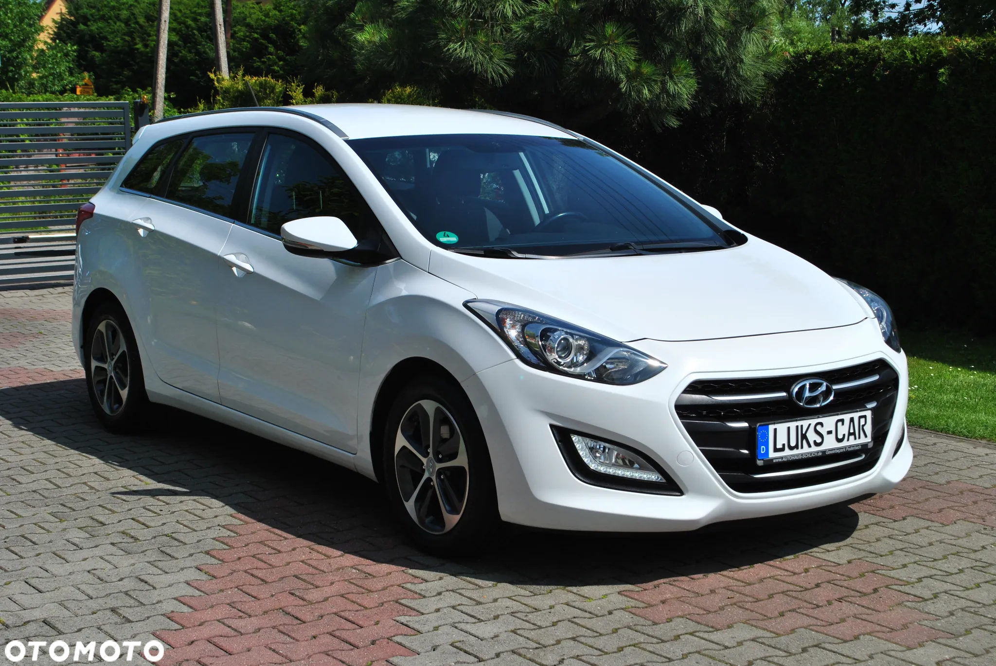 Hyundai i30 blue Kombi 1.6 GDi Style - 39