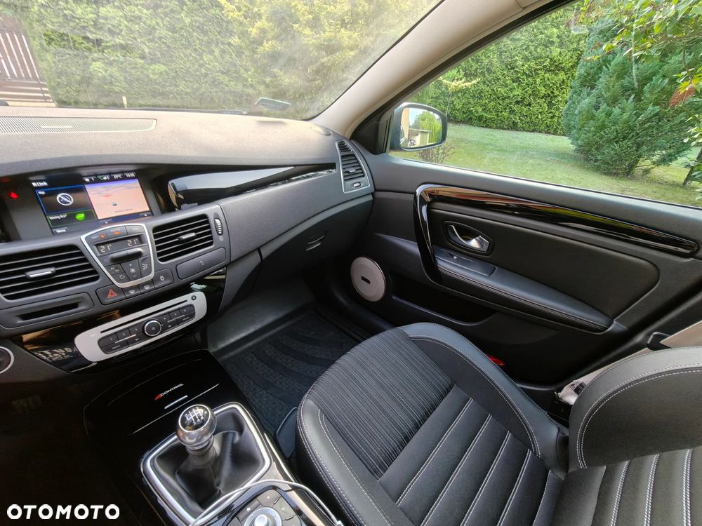Renault Laguna 2.0 dCi Bose Edition ESM - 21