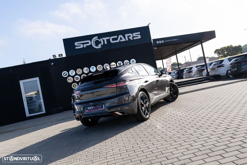 DS 4 E-Tense Performance Line EAT8 — fotografia 9