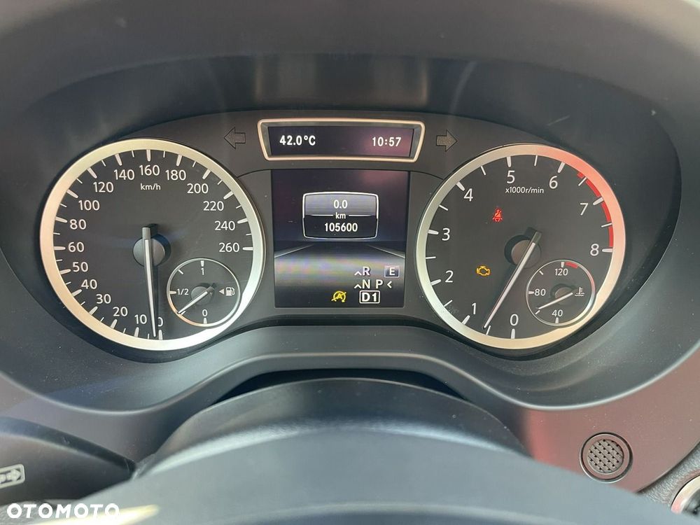 Infiniti Q30 1.6t Sport Tech 7DCT - 13