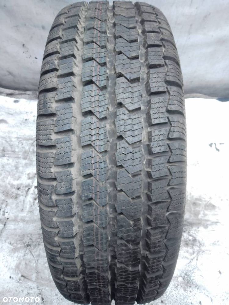 Continental VancoFour Season 2 215/65 R16C 109/107R 2024 - 1