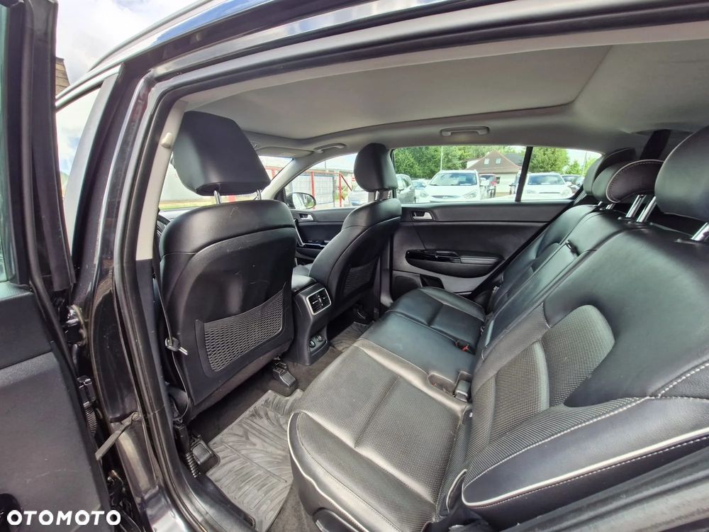 Kia Sportage 1.7 CRDI 2WD Vision - 24