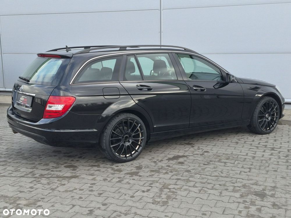 Mercedes-Benz Klasa C - 9