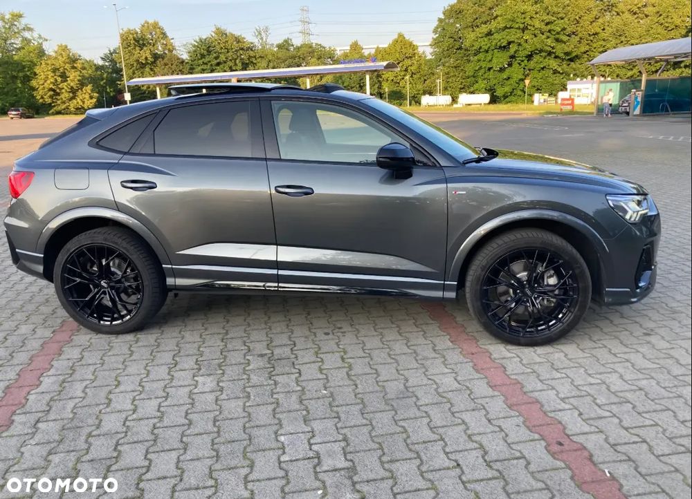 Audi Q3 35 TFSI mHEV S-Line S tronic - 12