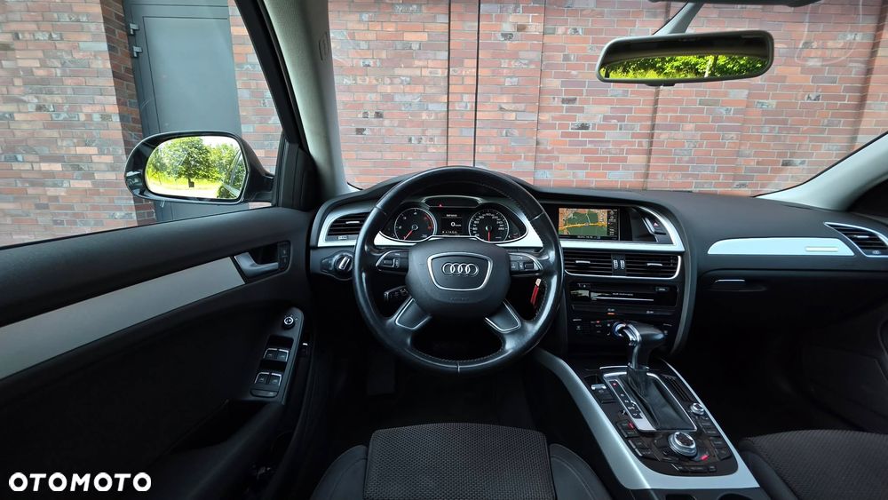 Audi A4 Allroad 2.0 TDI DPF S tronic - 6
