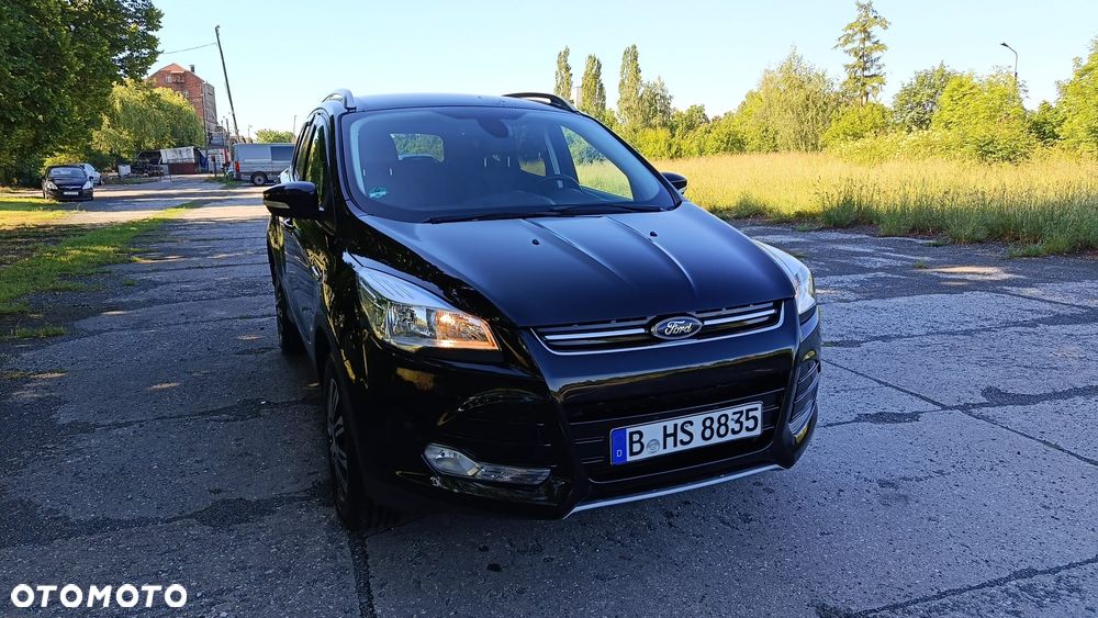Ford Kuga - 2