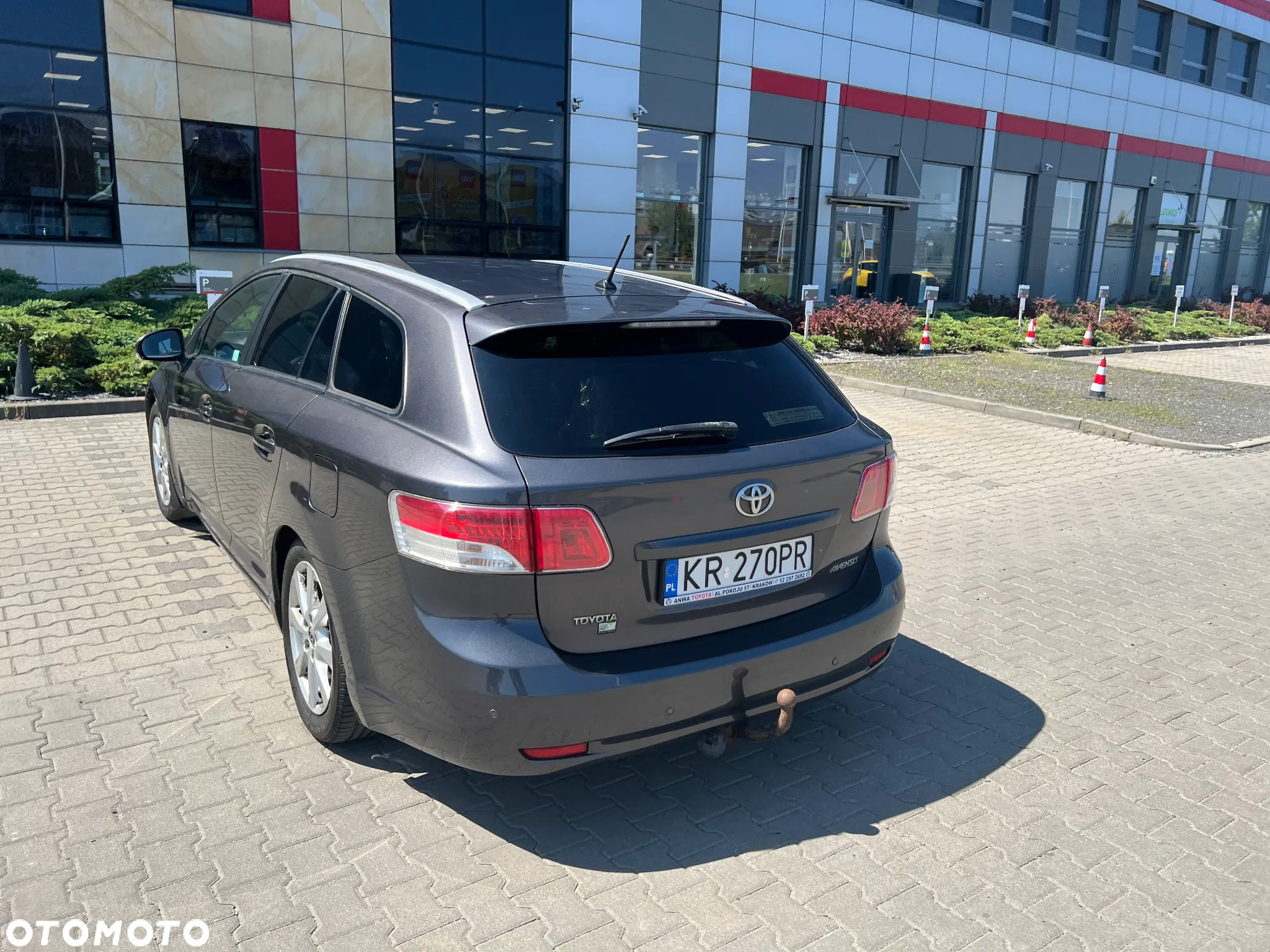 Toyota Avensis 1.8 Sol - 6
