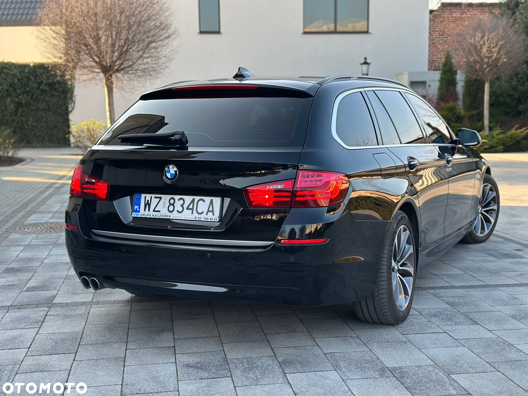 BMW Seria 5 525d xDrive Modern Line - 7