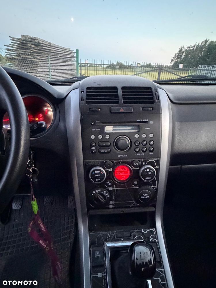 Suzuki Grand Vitara - 8