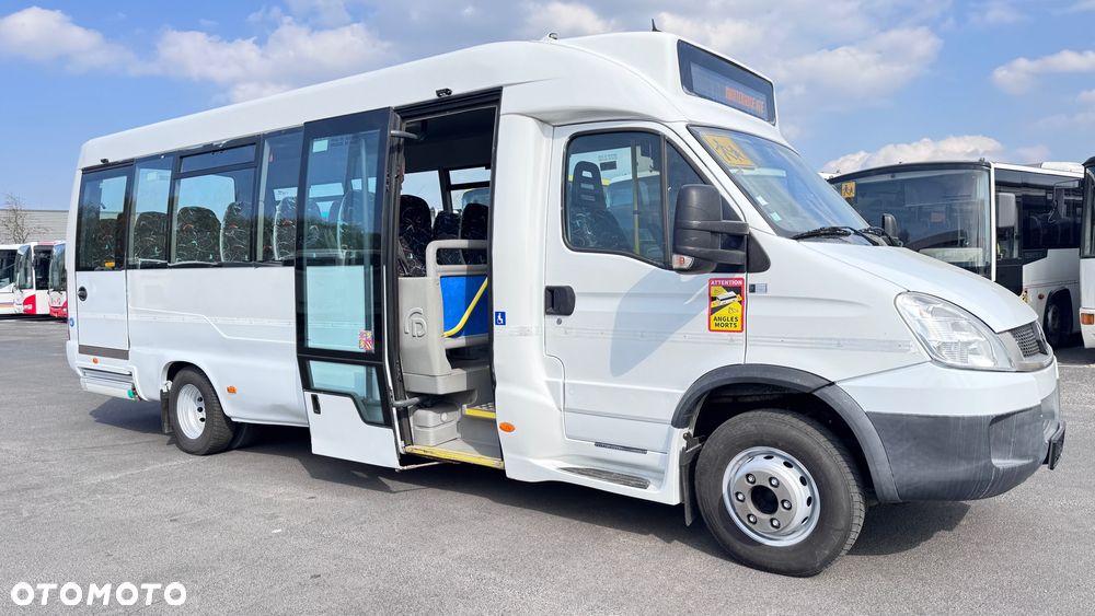 Irisbus Iveco / DURISOTTI / -28miejsc /euro5/ mała klima / winda / 114000 zł netto - 7