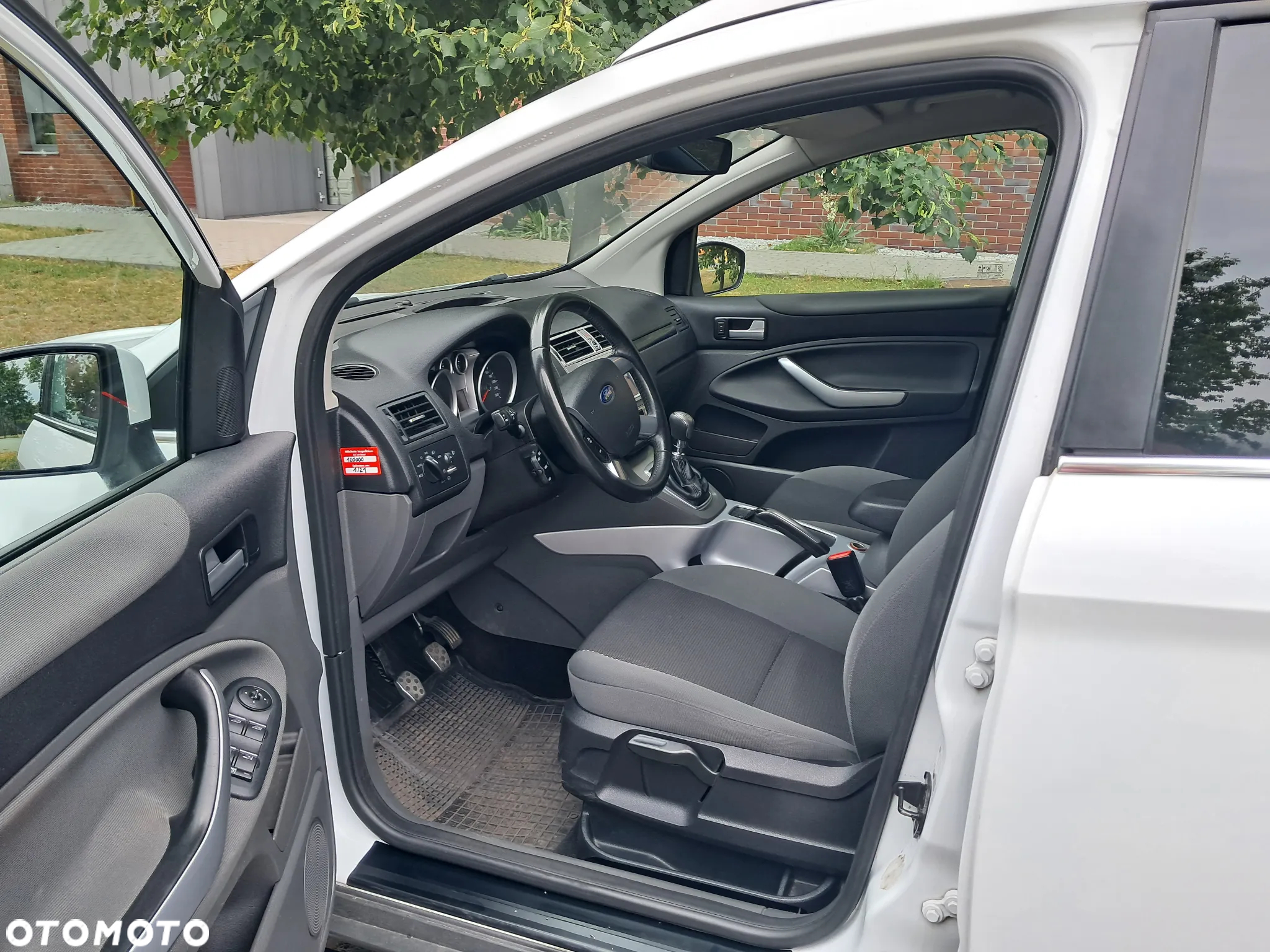 Ford Kuga 2.0 TDCi Individual - 6