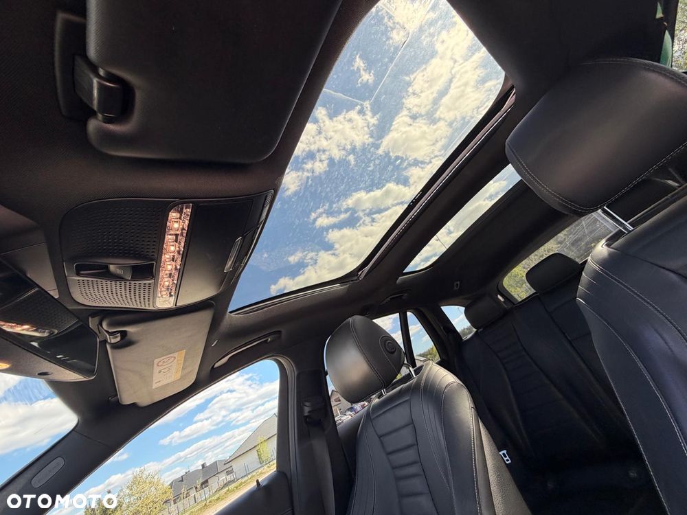 Mercedes-Benz Klasa E 220 d 9G-TRONIC AMG Line - 9