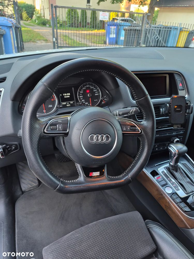 Audi Q5 - 2