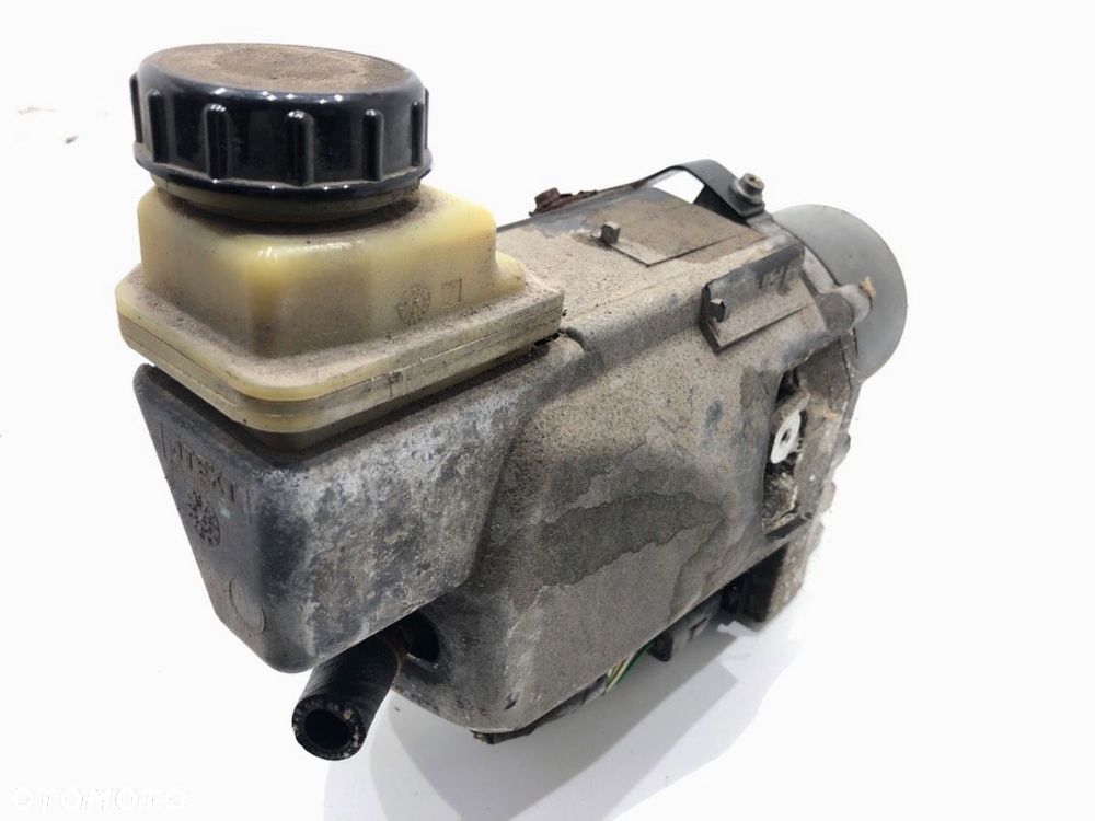 POMPA WSPOMAGANIA  RENAULT LAGUNA III Grandtour (KT0/1) 2007 - 2015 2.0 dCi (KT07, KT0J, KT14, KT1A, - 2