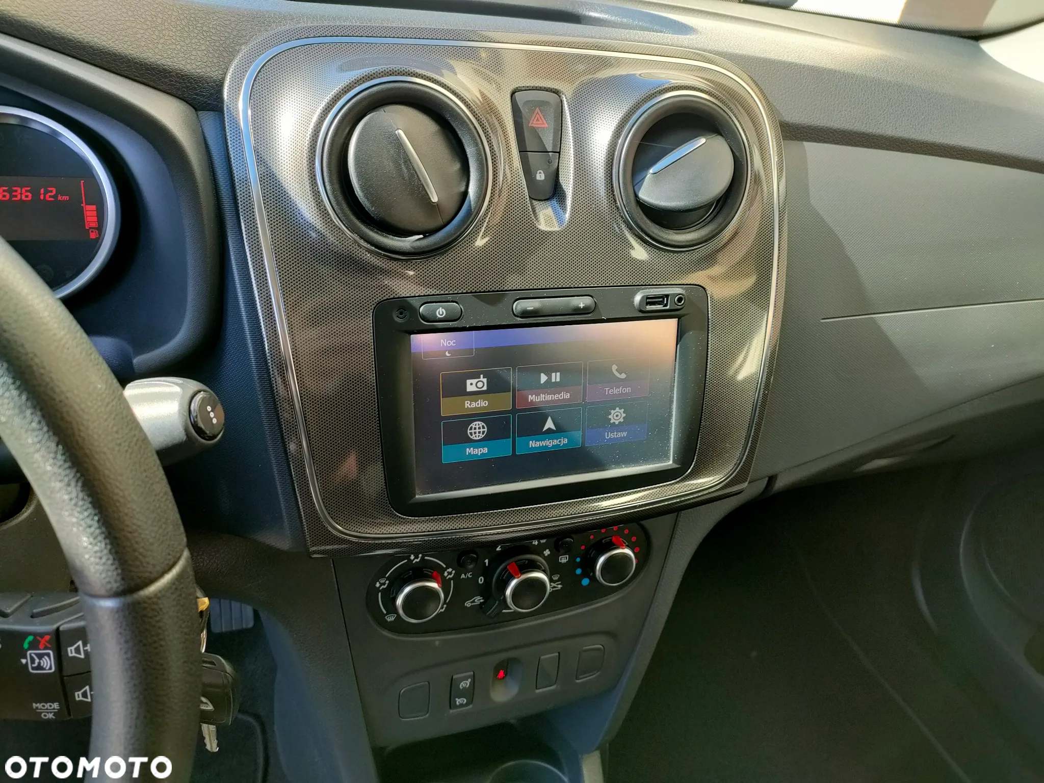 Dacia Sandero 1.2 16V 75 Laureate - 19