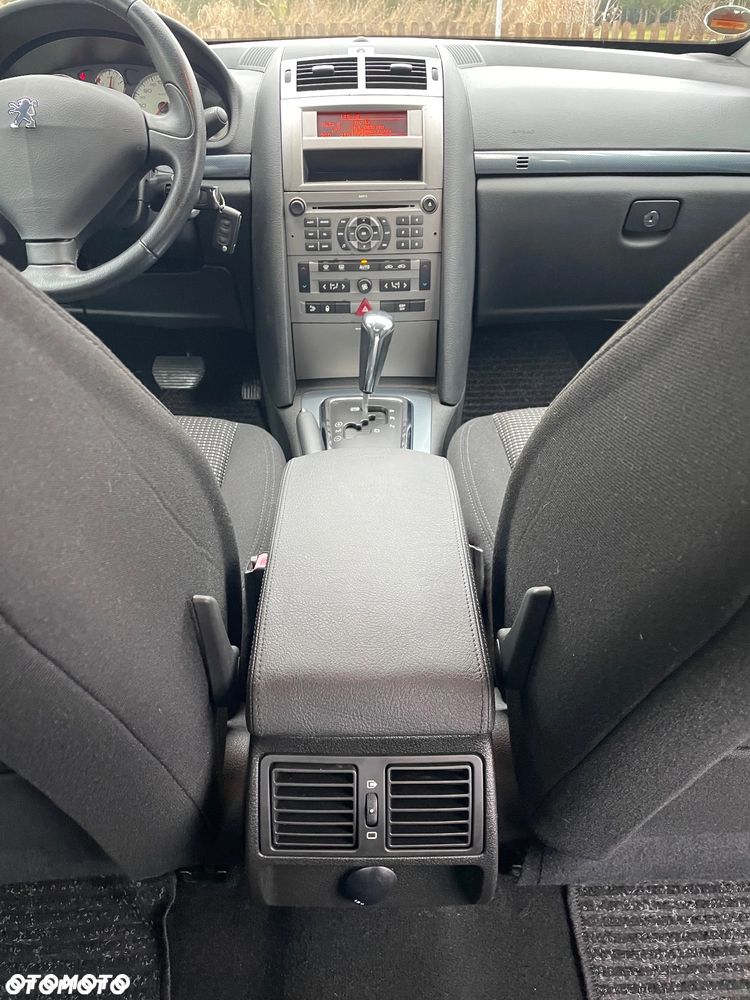 Peugeot 407 HDi 135 Automatik Business Line - 31