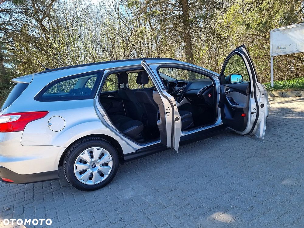 Ford Focus 1.6 TI-VCT Ambiente - 12