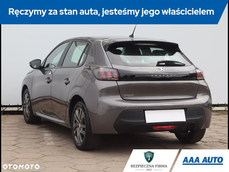 Peugeot 208 - 5