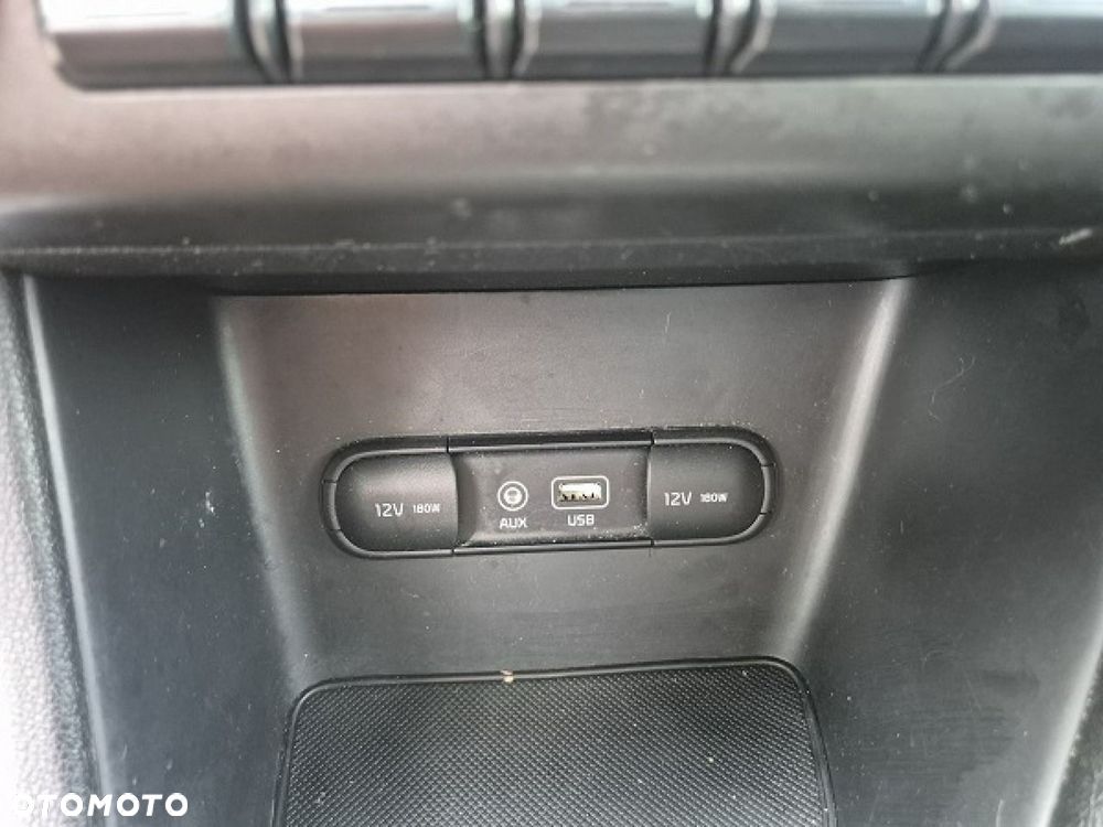 Kia Sportage - 36