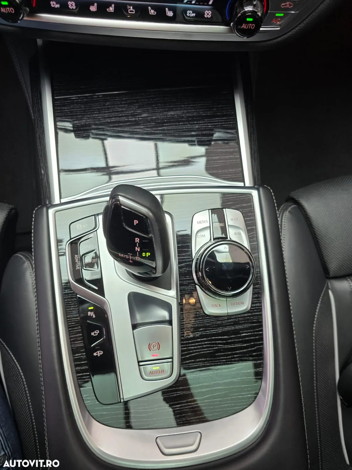 BMW Seria 7 740d xDrive MHEV - 19