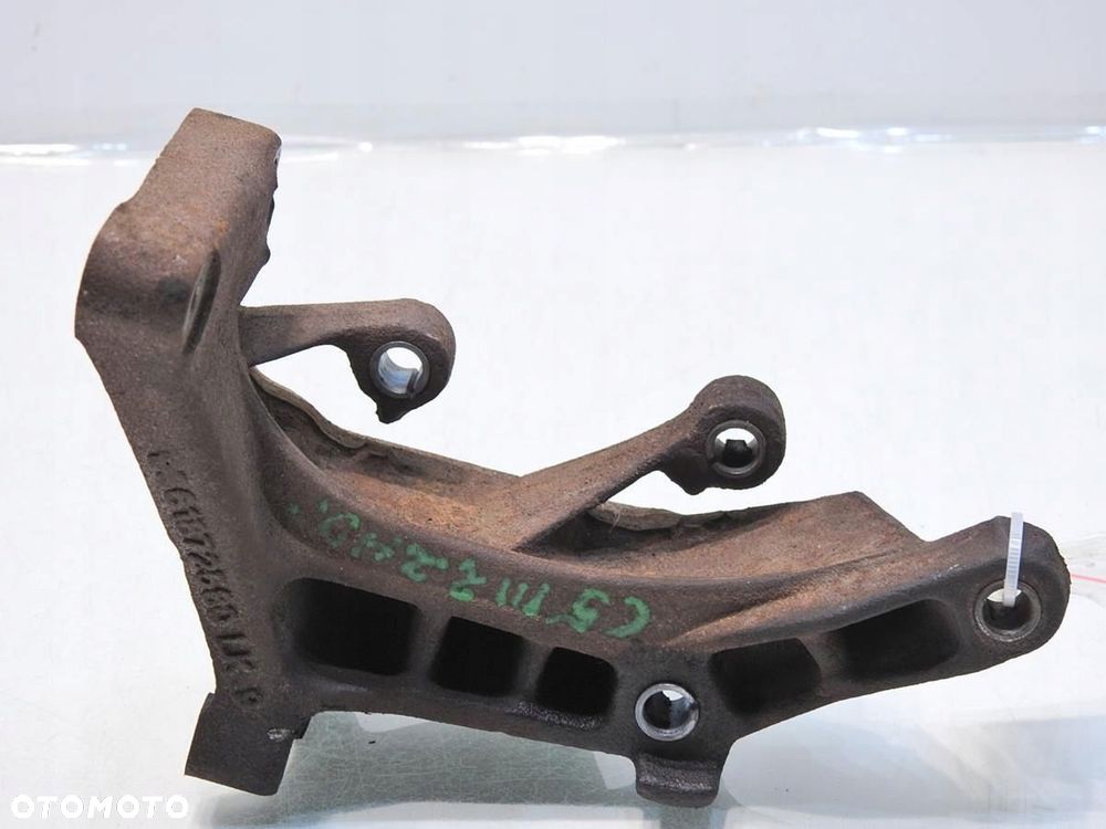 ŁAPA TURBOSPRĘŻARKI CITROEN C5 III 2.2 HDI - 2