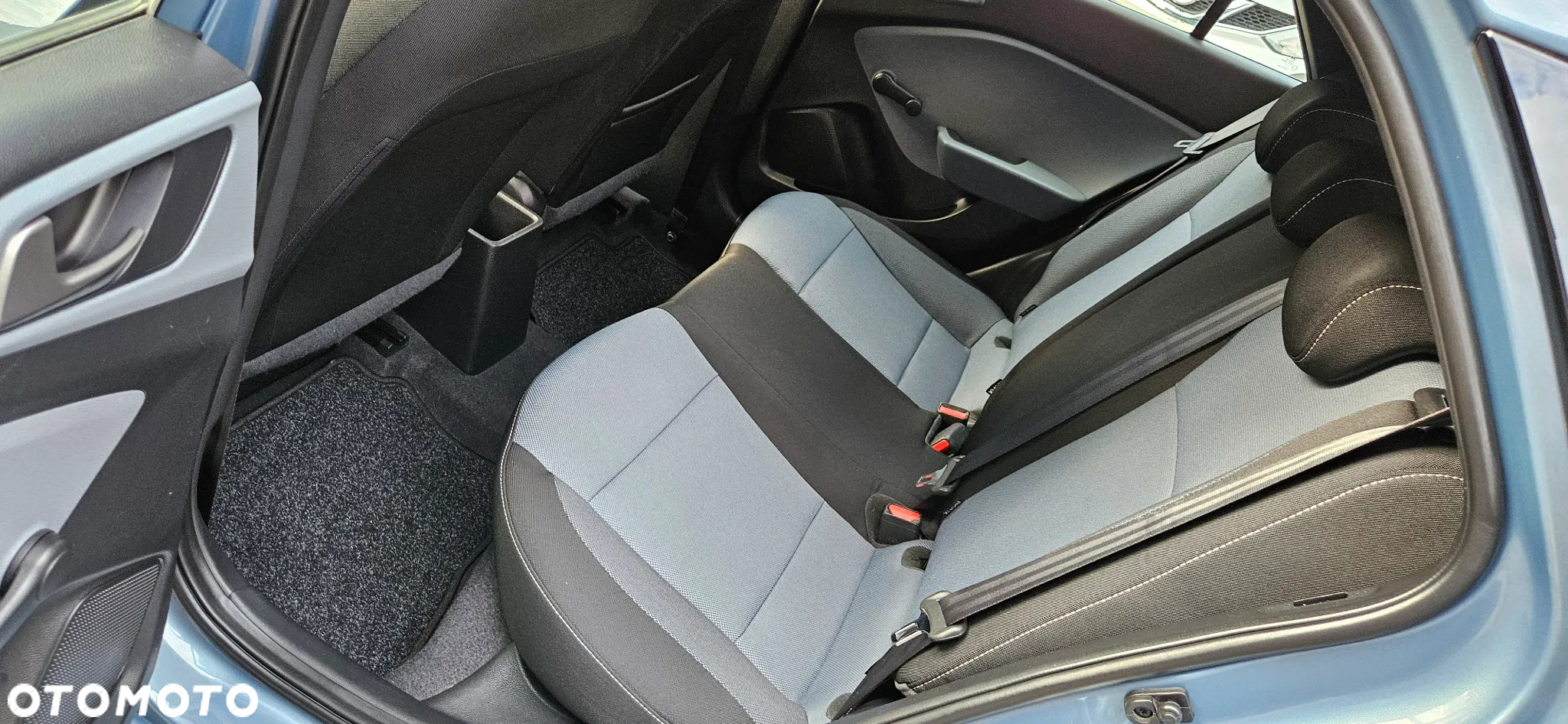 Hyundai i20 1.2 Elegant - 16