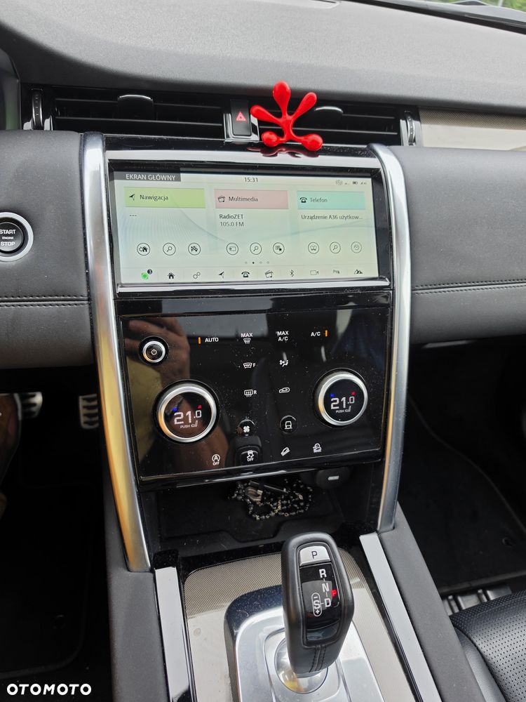 Land Rover Discovery Sport 2.0 P200 mHEV SE - 4