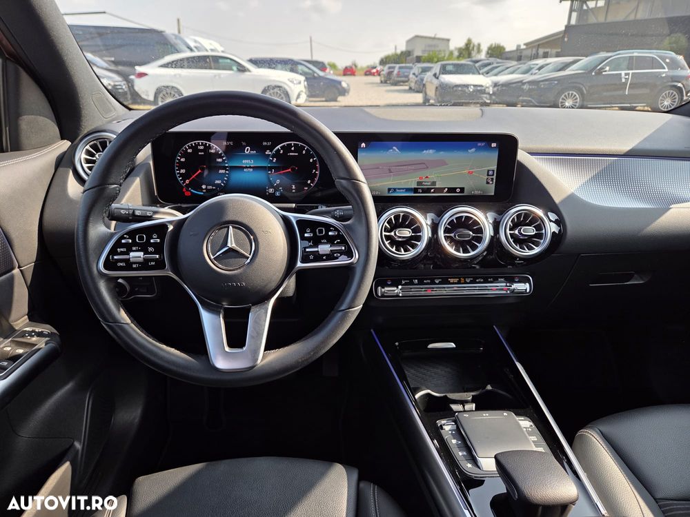Mercedes-Benz GLA 200 4MATIC Aut. - 26