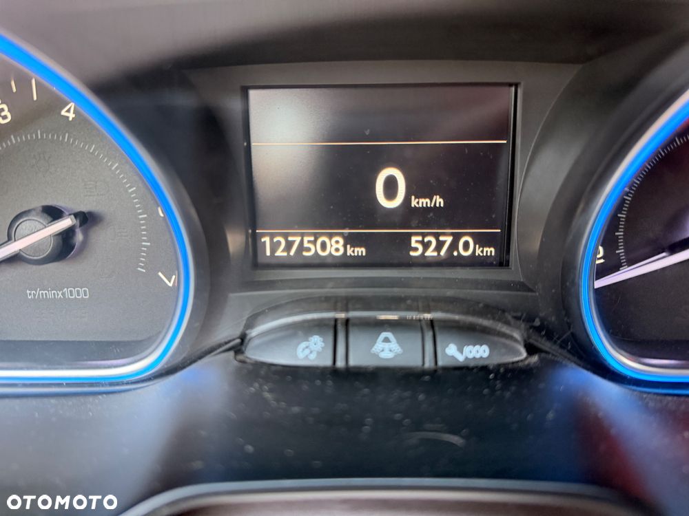 Peugeot 2008 1.2 Pure Tech Active S&S - 12