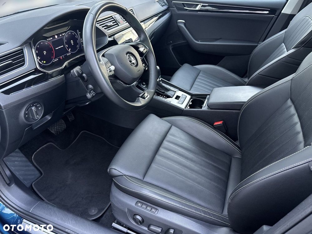 Skoda Superb 2.0 TDI SCR 4x4 L&K DSG - 12