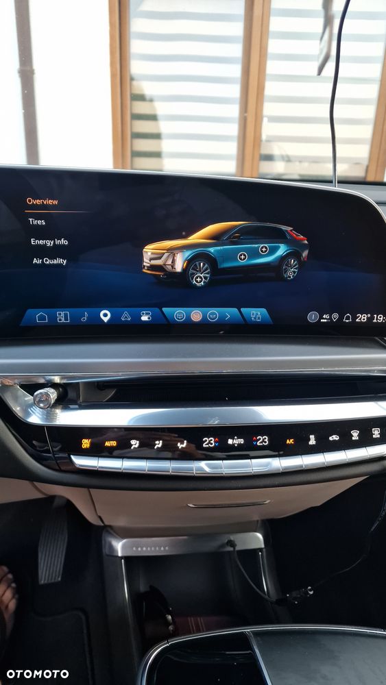 Cadillac LYRIQ Sport - 30