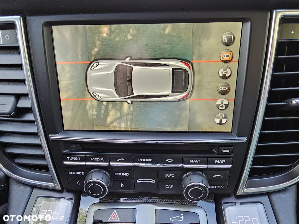 Porsche Panamera GTS PDK - 25