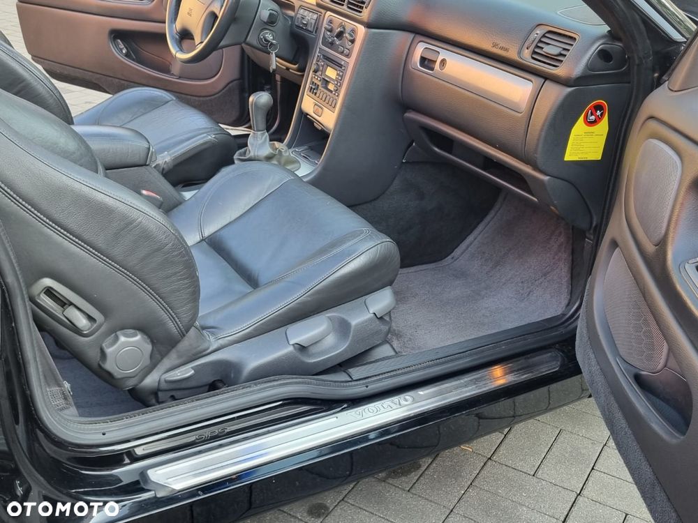 Volvo C70 - 32