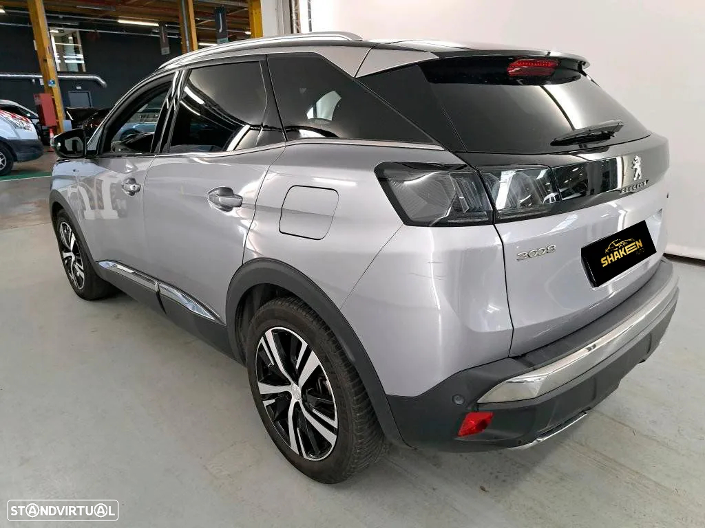 Peugeot 3008 1.6 Hybrid Allure e-EAT8 - 3